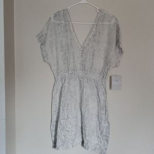 Women's Athleta cover up